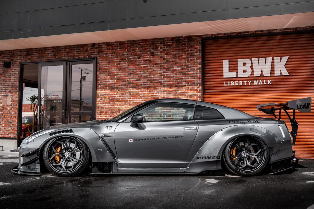 Liberty Walk, LB-WORKS Nissan GT-R R35 Type 2