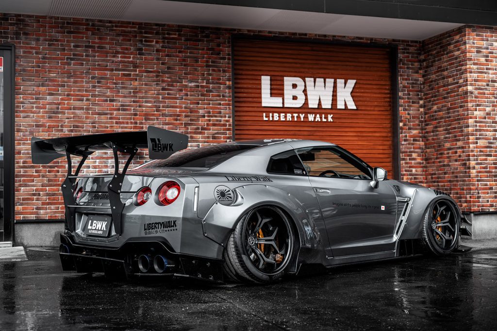 Liberty Walk, LB-WORKS Nissan GT-R R35 Type 2