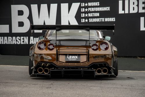 Liberty Walk WORKS Nissan GT-R R35 Type 2 Widebody Full Kit