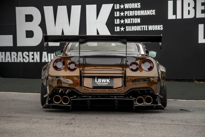 Liberty Walk | LB☆WORKS Nissan GT-R R35 Type 2 Body Kit