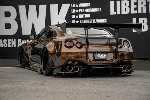 Liberty Walk WORKS Nissan GT-R R35 Type 2 Widebody Full Kit