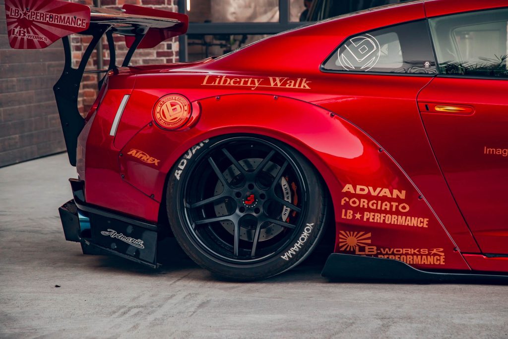 Liberty Walk WORKS Nissan GT-R R35 Type 2 Widebody Full Kit