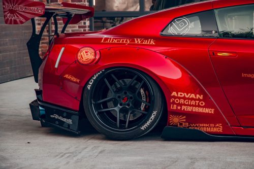 Liberty Walk WORKS Nissan GT-R R35 Type 2 Widebody Full Kit