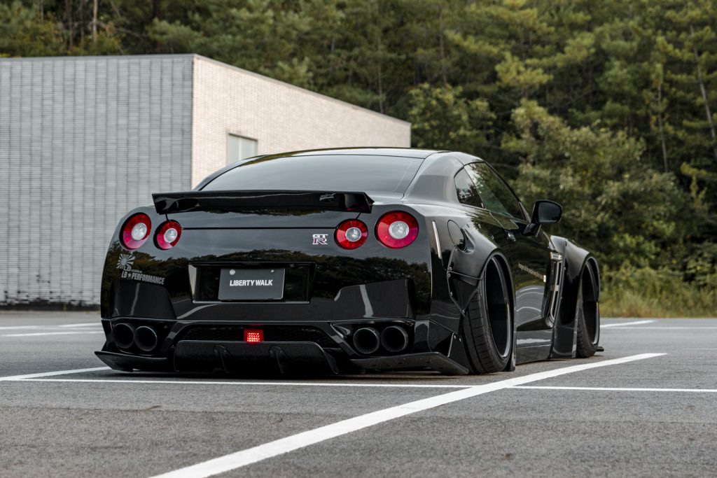 LB-WORKS Nissan GT-R R35 Type 1 Complete Body Kit by Liberty
