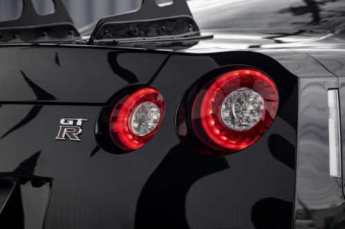 LB-WORKS GT-R NISSAN R35 TYPE 1.5 BY LIBERTY WALK FENDERS