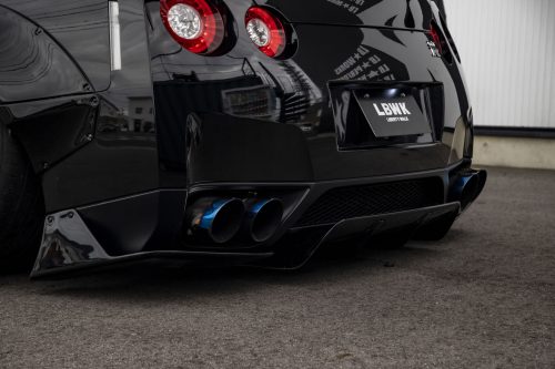 LB-WORKS GT-R NISSAN R35 TYPE 1.5 BY LIBERTY WALK FENDERS