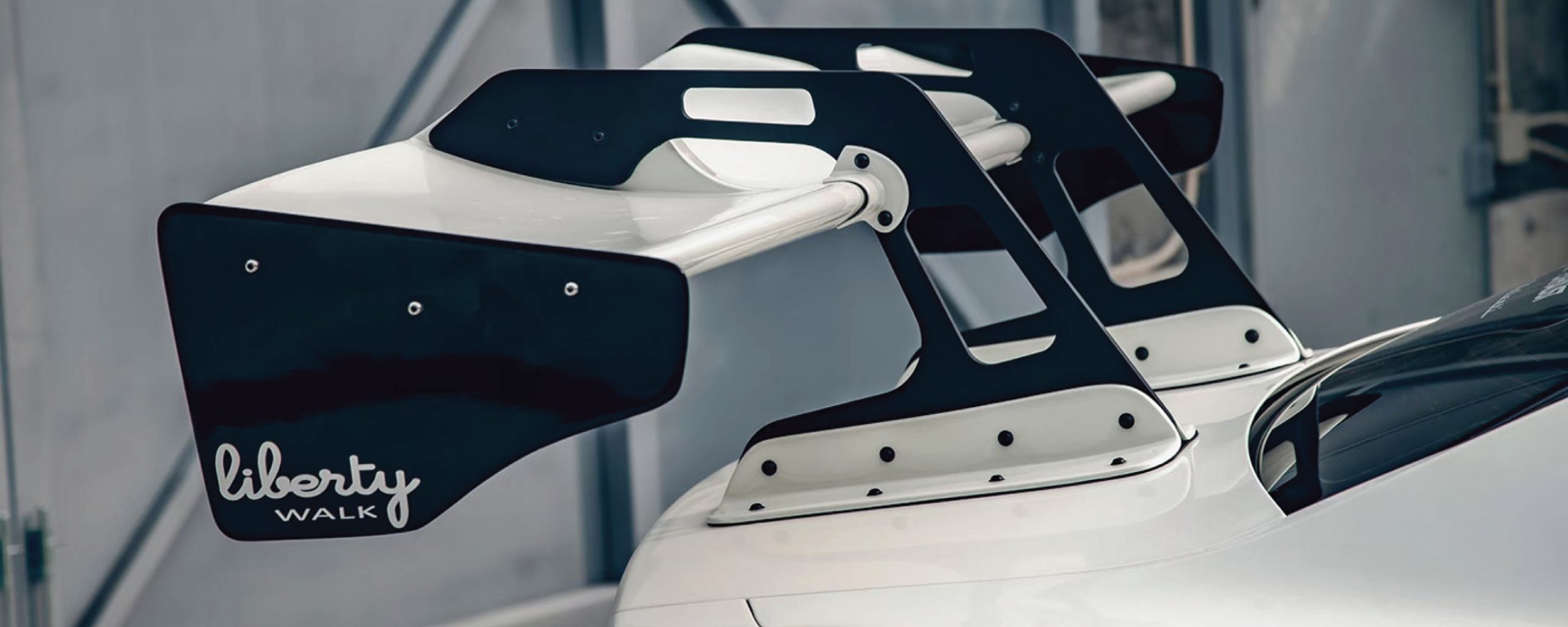 LB★WORKS Nissan GT-R R35 Ver. 1 Wing